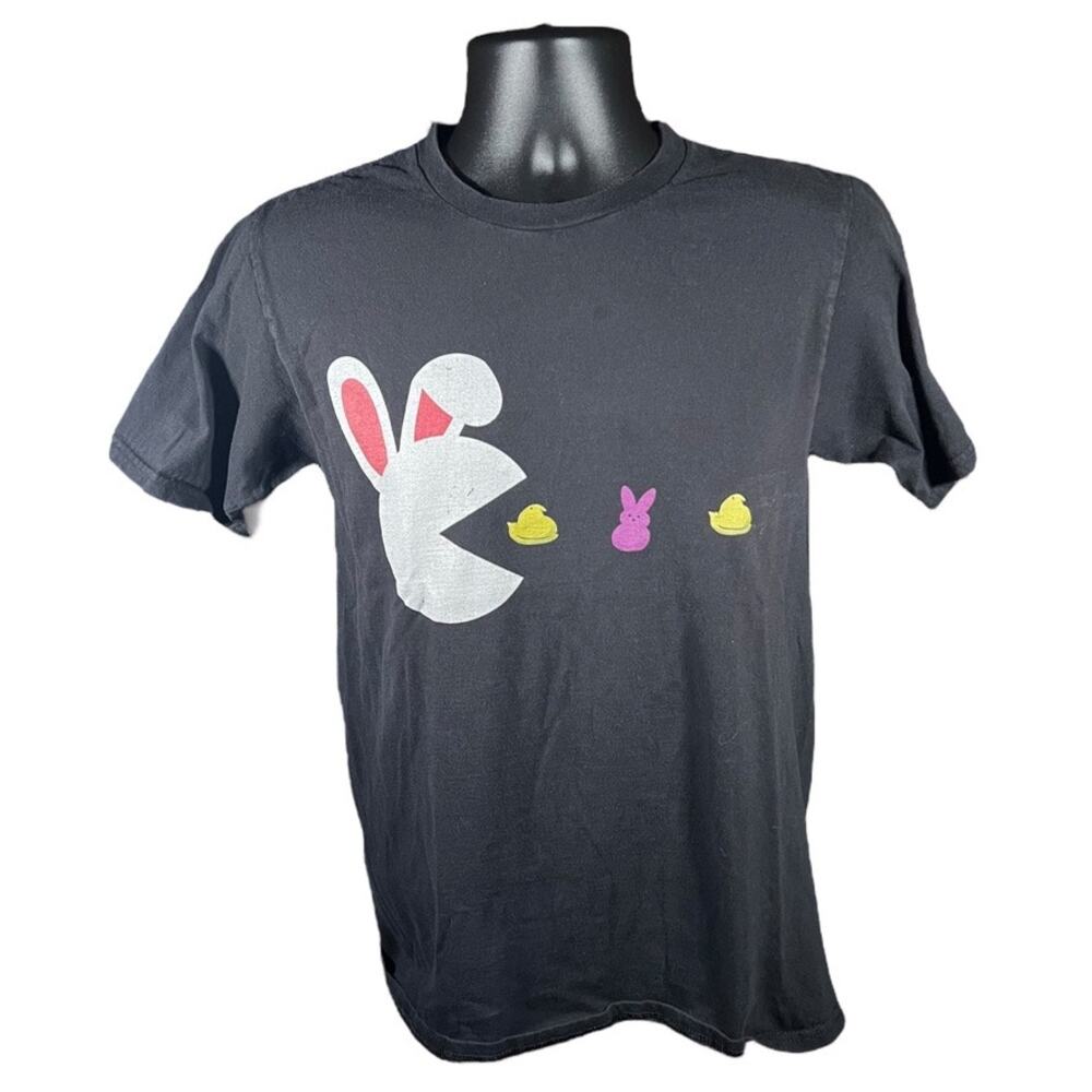 Pac-Man Bunny Unisex Graphic T-Shirt - Black Retro Y2K Crewneck